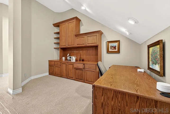 6253 Clubhouse Drive, Rancho Santa Fe, California 92067