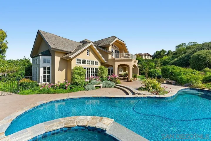 6253 Clubhouse Drive, Rancho Santa Fe, California 92067