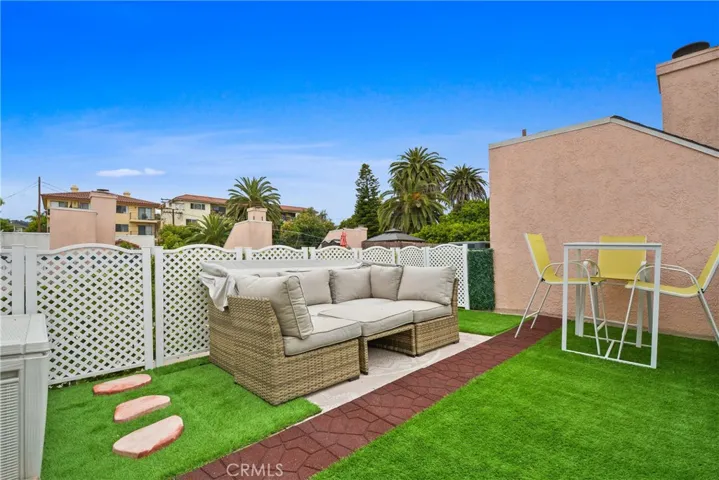 1158 W 11th Street J, San Pedro, California 90731