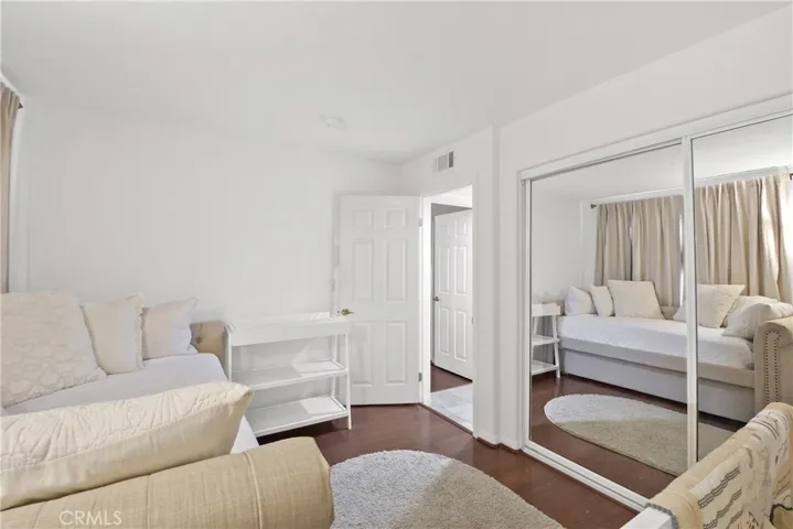 1158 W 11th Street J, San Pedro, California 90731