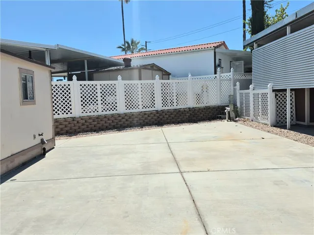 1295 S Cawston, Hemet, California 92545 — photo 4