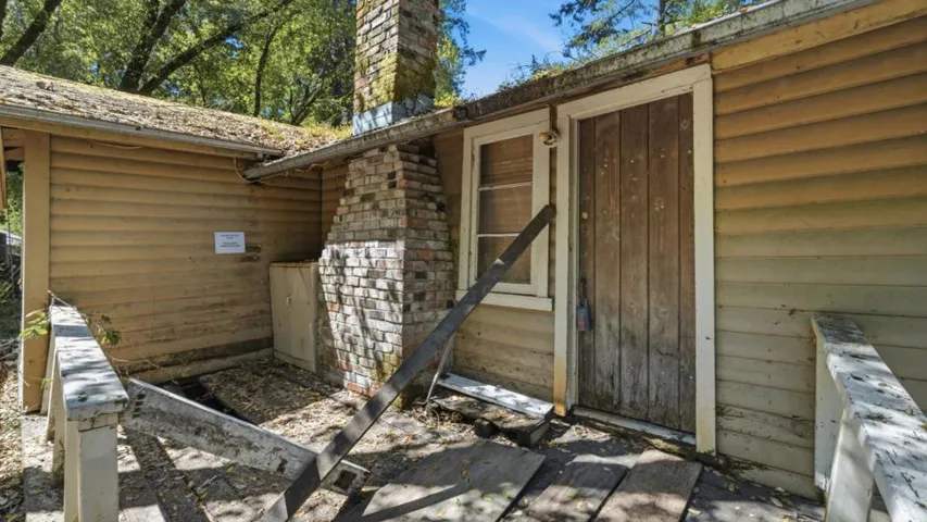 17925 Highway 9, Boulder Creek, California 95006