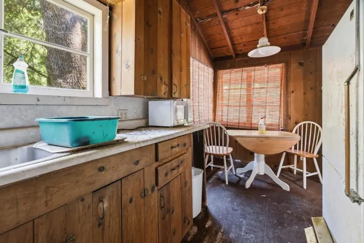 17925 Highway 9, Boulder Creek, California 95006