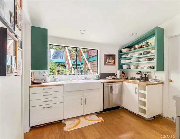 1553 Arroyo Drive, Laguna Beach, California 92651