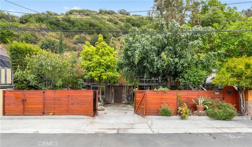 1553 Arroyo Drive, Laguna Beach, California 92651
