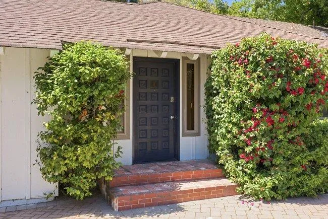 1875 University Avenue, Palo Alto, California 94301