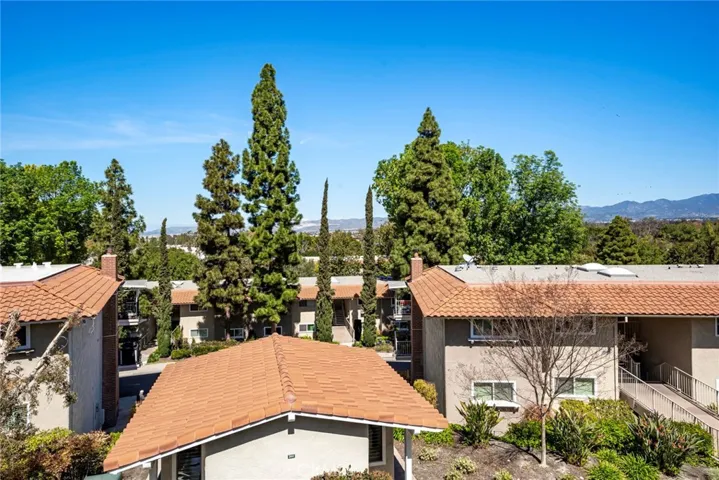 2293 Via Puerta O, Laguna Woods, California 92637
