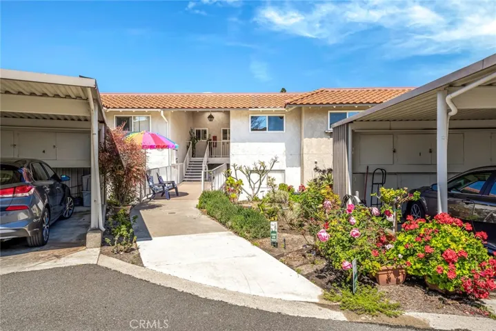 2293 Via Puerta O, Laguna Woods, California 92637