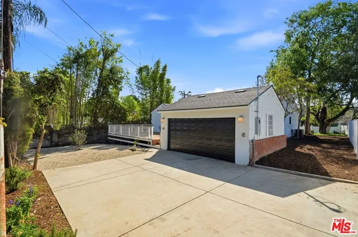 12455 Milbank Street, Studio City, California 91604