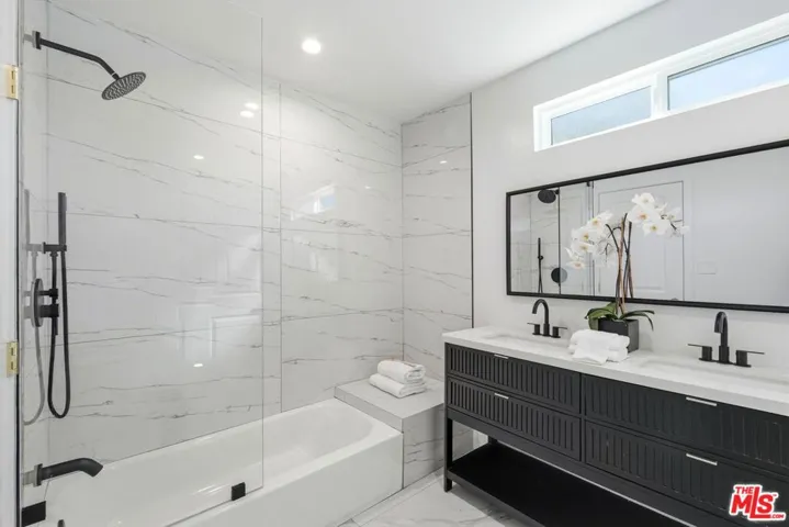 12455 Milbank Street, Studio City, California 91604
