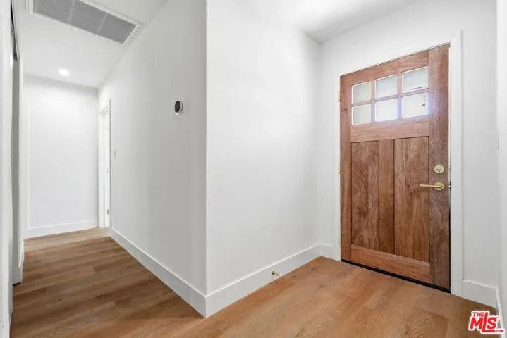 12455 Milbank Street, Studio City, California 91604