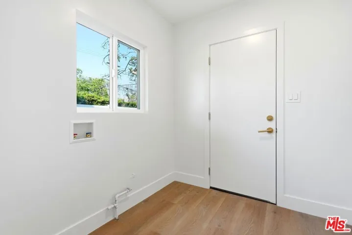 12455 Milbank Street, Studio City, California 91604