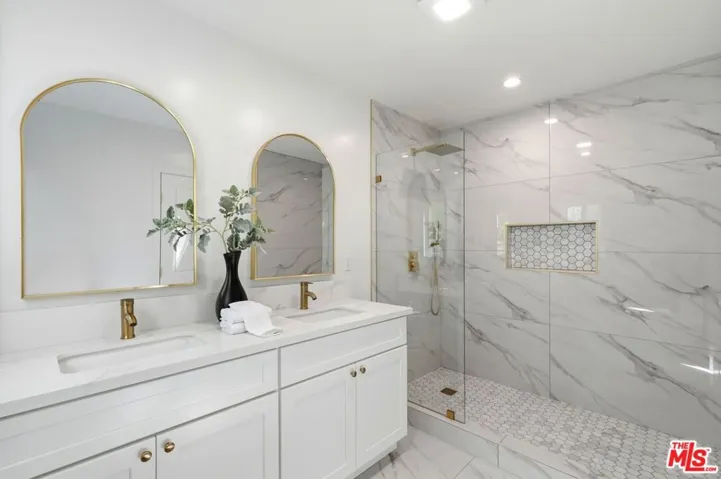 12455 Milbank Street, Studio City, California 91604