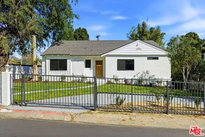 12455 Milbank Street, Studio City, California 91604