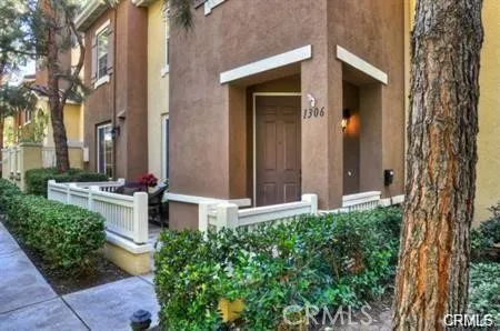 1306 Timberwood, Irvine, California 92620