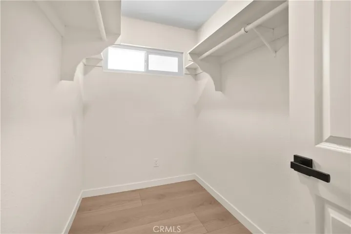 Walk in closet