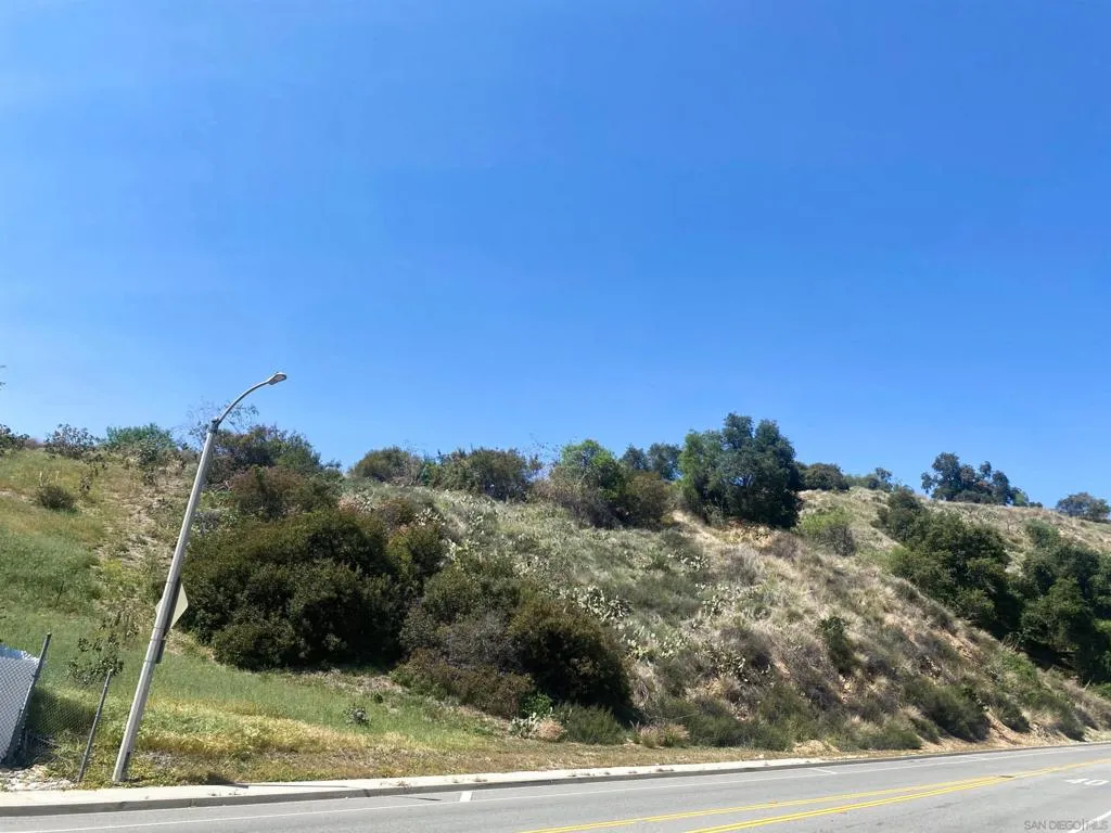 16 Esperanza Drive, La Verne, California 91750 — photo 5