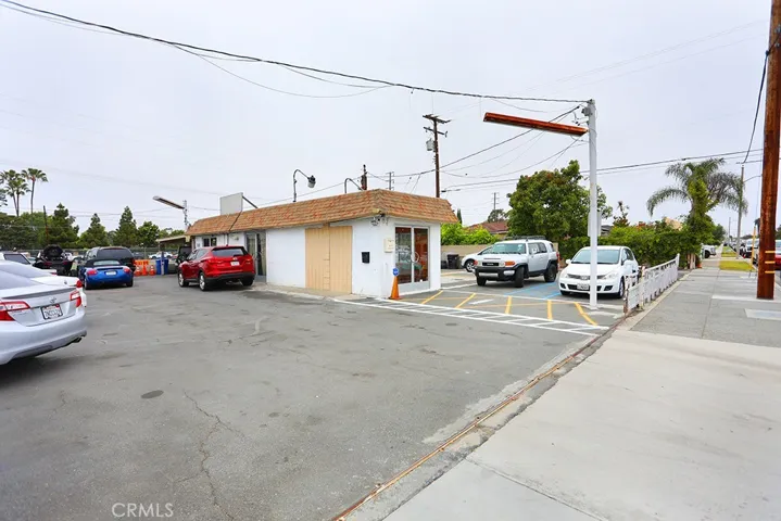 8041 Bolsa, Westminster, California 92683