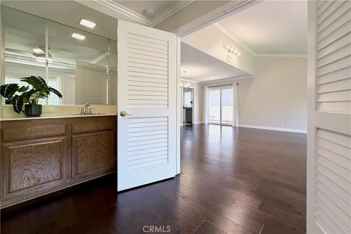 3rd bedroom/den. Opens to Living Room
