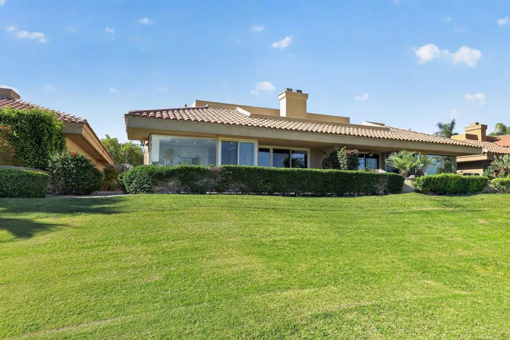 04_30_Hilton_Head_Dr_Rancho_Mirage_CA_92
