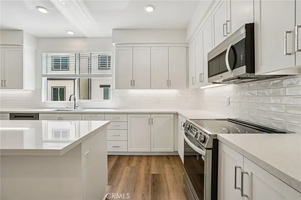 Spacious kitchen