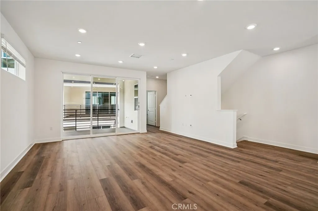 Spacious kitchen