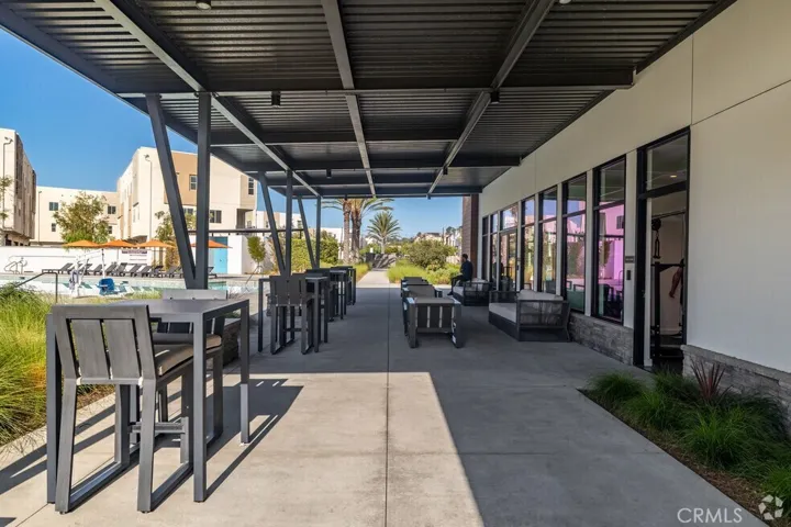 Common area outdoor lounge