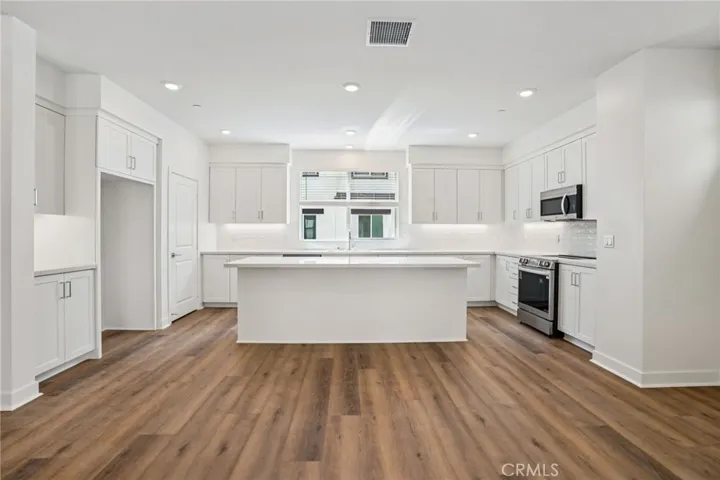 Spacious kitchen