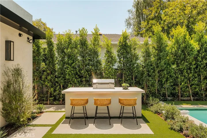 4133 Ventura Canyon Avenue, Sherman Oaks, California 91423