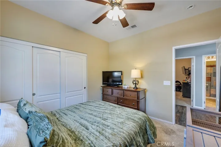 293 Captains Court, San Jacinto, California 92583