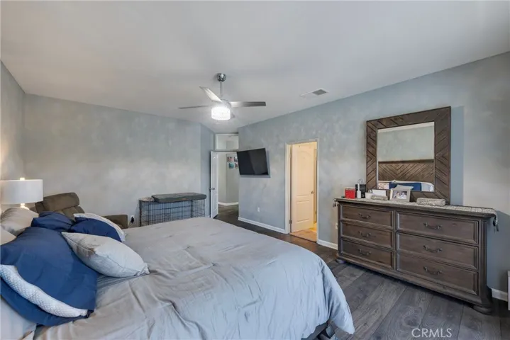 293 Captains Court, San Jacinto, California 92583