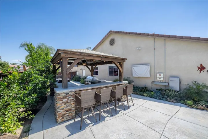 293 Captains Court, San Jacinto, California 92583