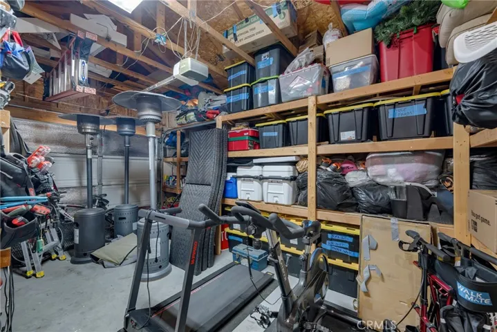 293 Captains Court, San Jacinto, California 92583