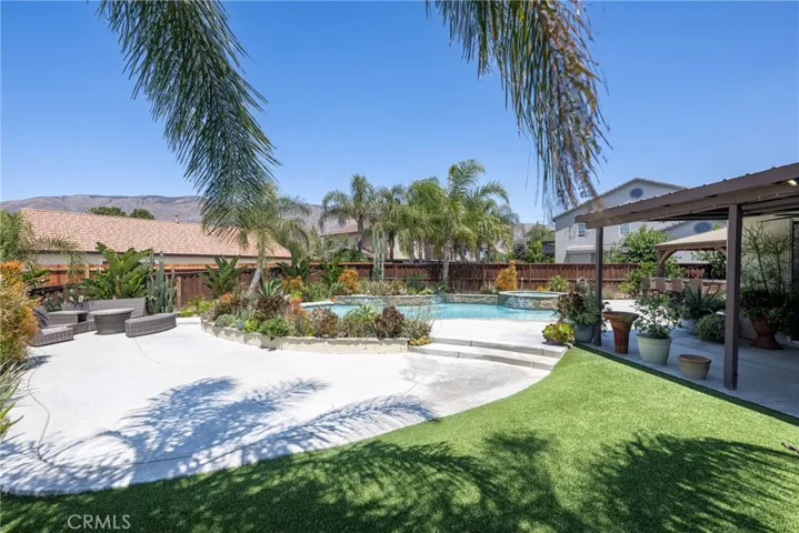293 Captains Court, San Jacinto, California 92583