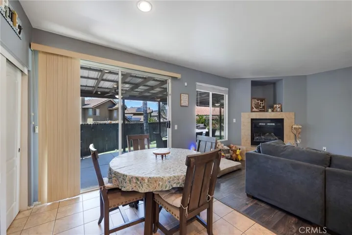 293 Captains Court, San Jacinto, California 92583