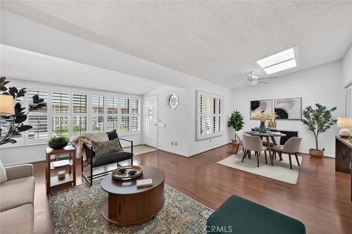 13581 Medinac Lane M5 71e, Seal Beach, California 90740