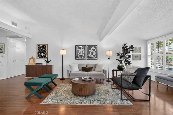 13581 Medinac Lane M5 71e, Seal Beach, California 90740