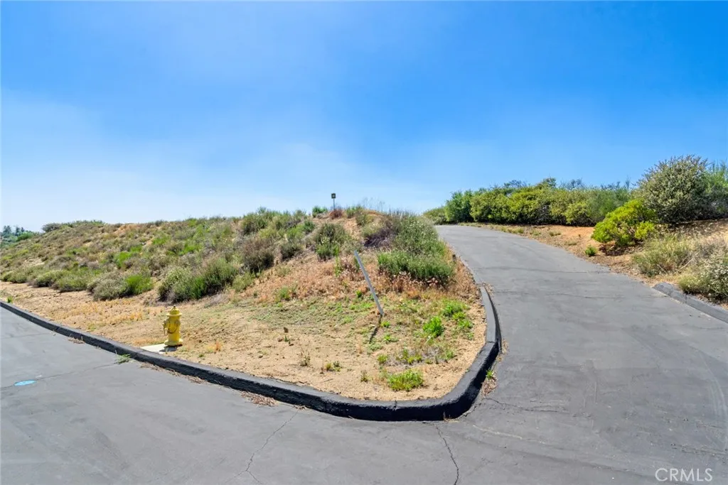 Driveway to Lot #16