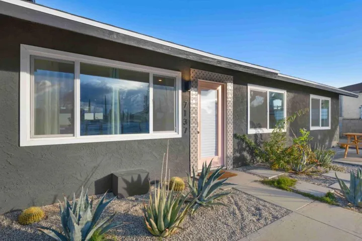 7137 Hanford Avenue, Yucca Valley, California 92284