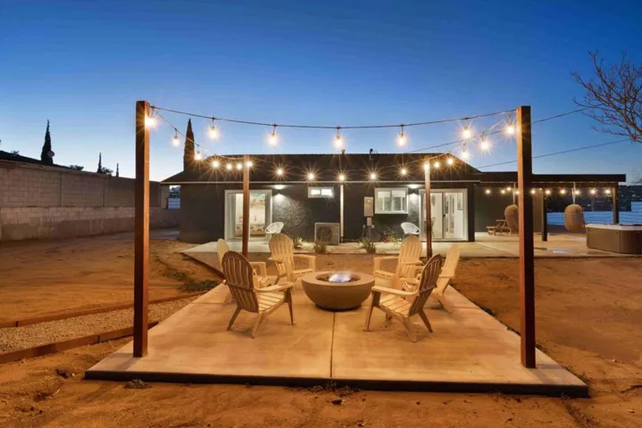 7137 Hanford Avenue, Yucca Valley, California 92284