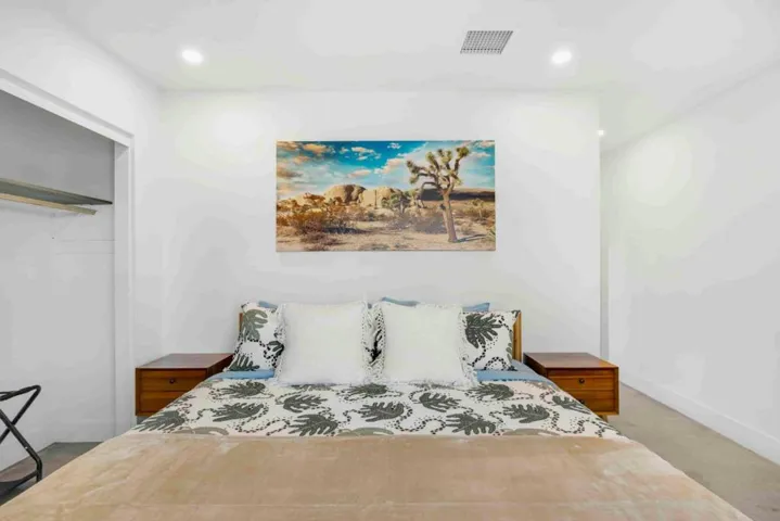 7137 Hanford Avenue, Yucca Valley, California 92284