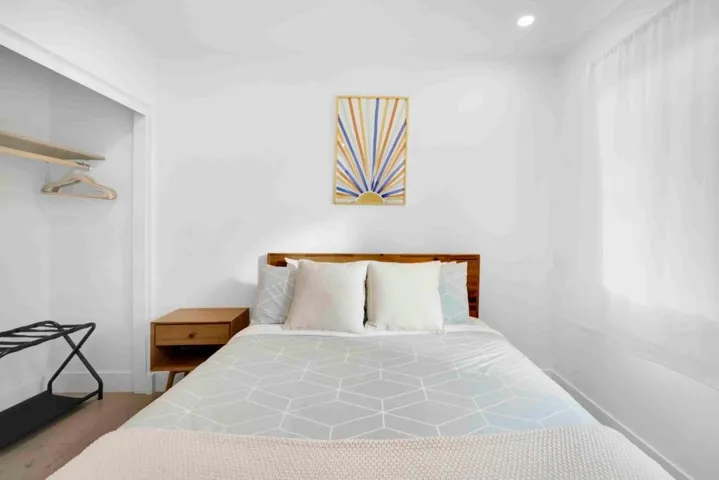 7137 Hanford Avenue, Yucca Valley, California 92284