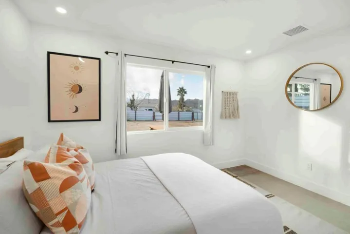 7137 Hanford Avenue, Yucca Valley, California 92284