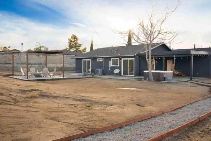7137 Hanford Avenue, Yucca Valley, California 92284