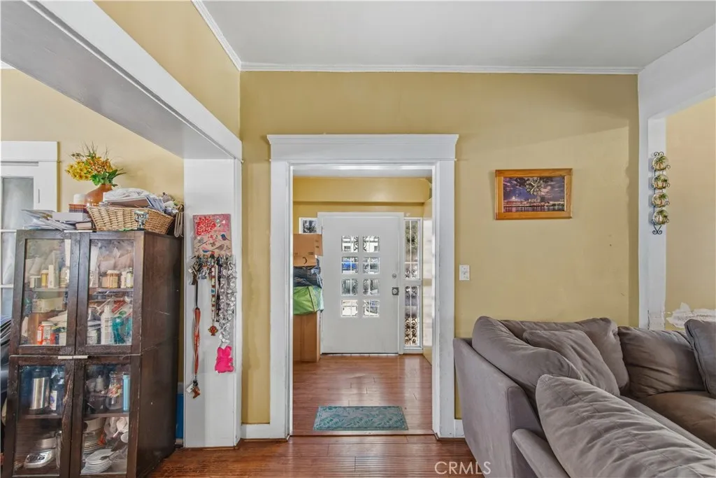 Entry way