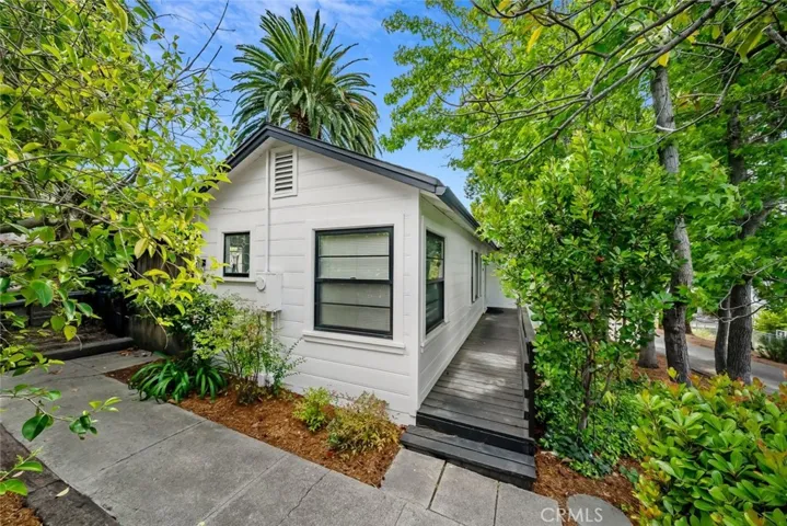 2101 Johnson Avenue, San Luis Obispo, California 93401