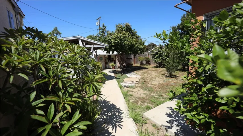 1125 E Salt Lake Street, Long Beach, California 90806