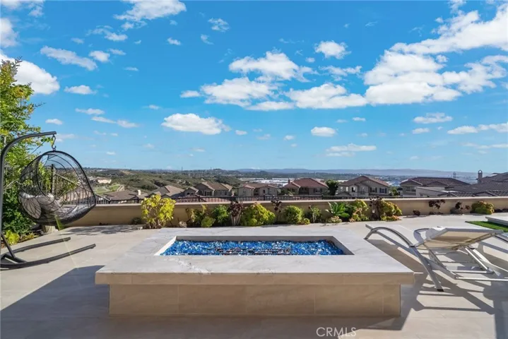 1132 Summit Oak, Lake Forest, California 92679