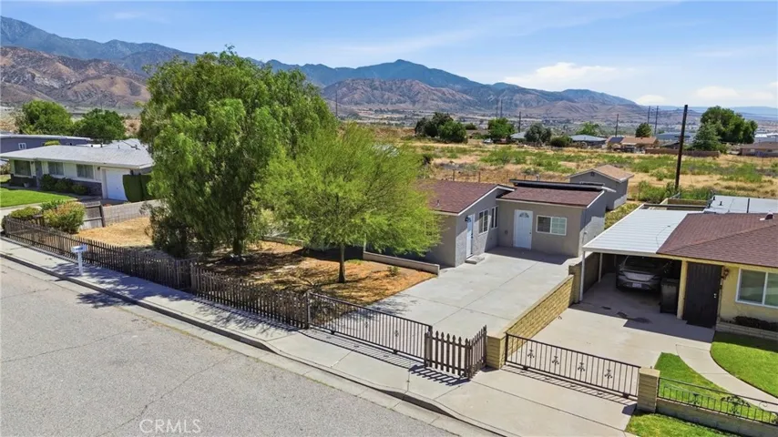 1114 N Cherry, Banning, California 92220