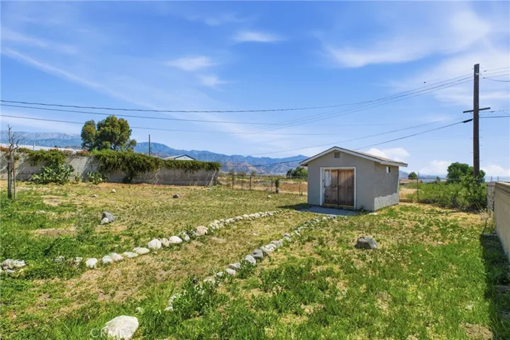 1114 N Cherry, Banning, California 92220
